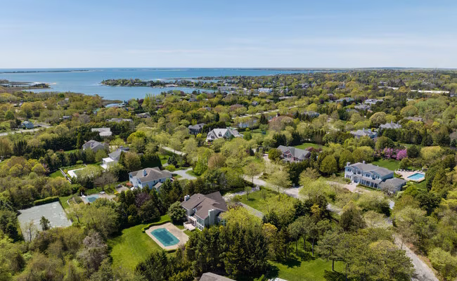 Hamptons Real Estate
