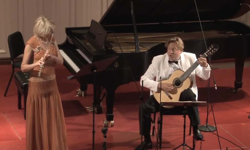 Bridgehampton Chamber Music Festival: Everybody Loves the Guitar!