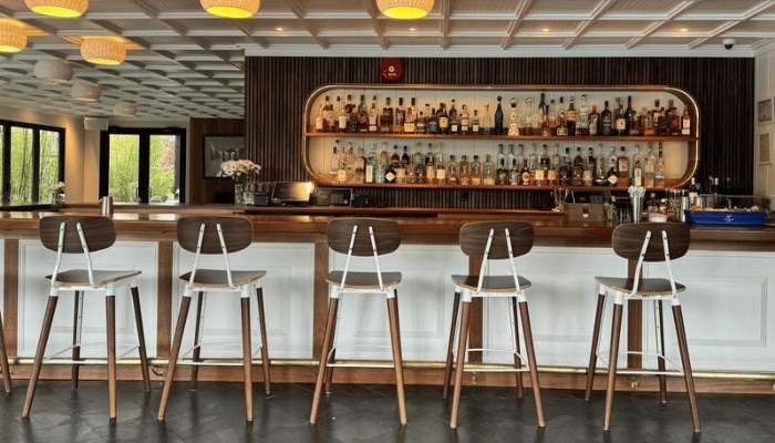 Solé East to Host Cocktails for a Cause